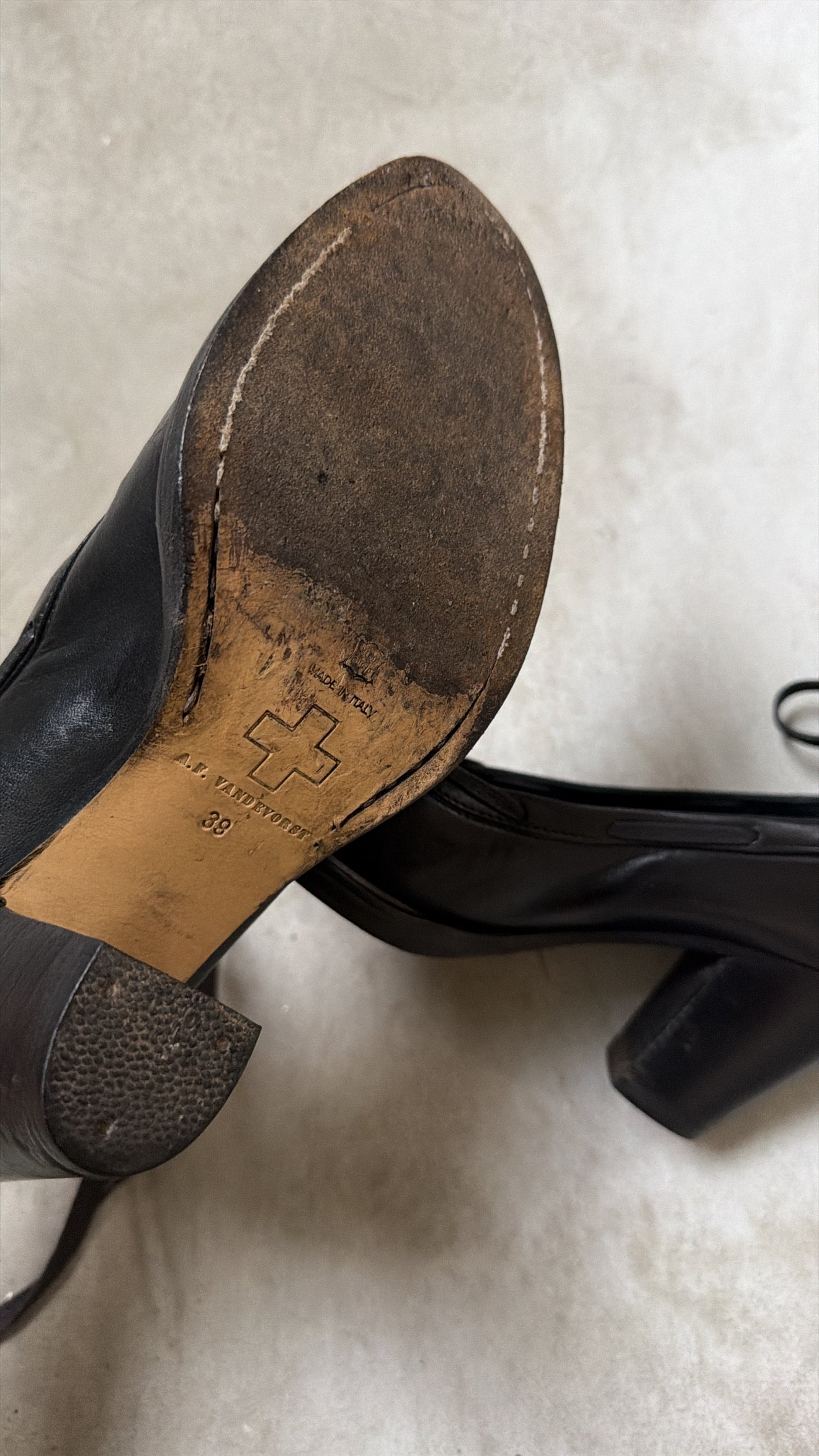 A.F. VANDEVORST Lace-Up Pumps