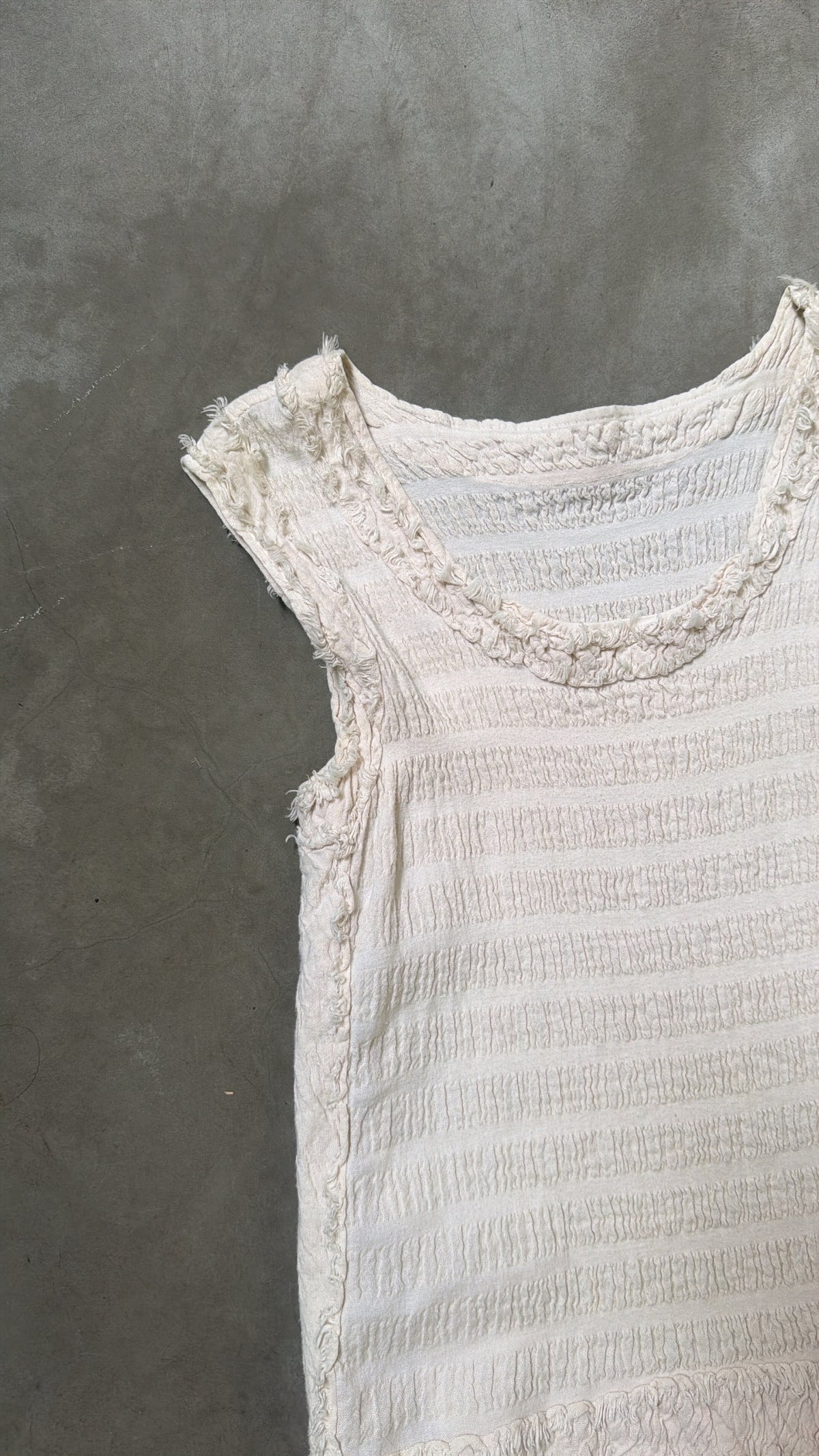 ISSEY MIYAKE me Textured Sleeveless Top