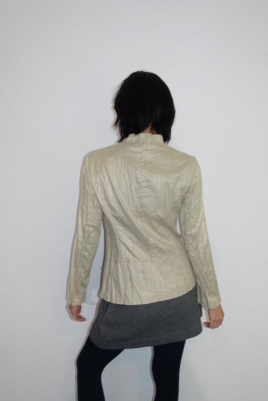 beige shirt 抓皺襯衫