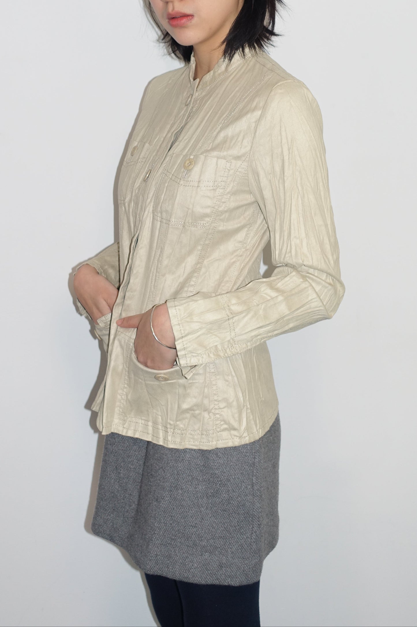 beige shirt 抓皺襯衫