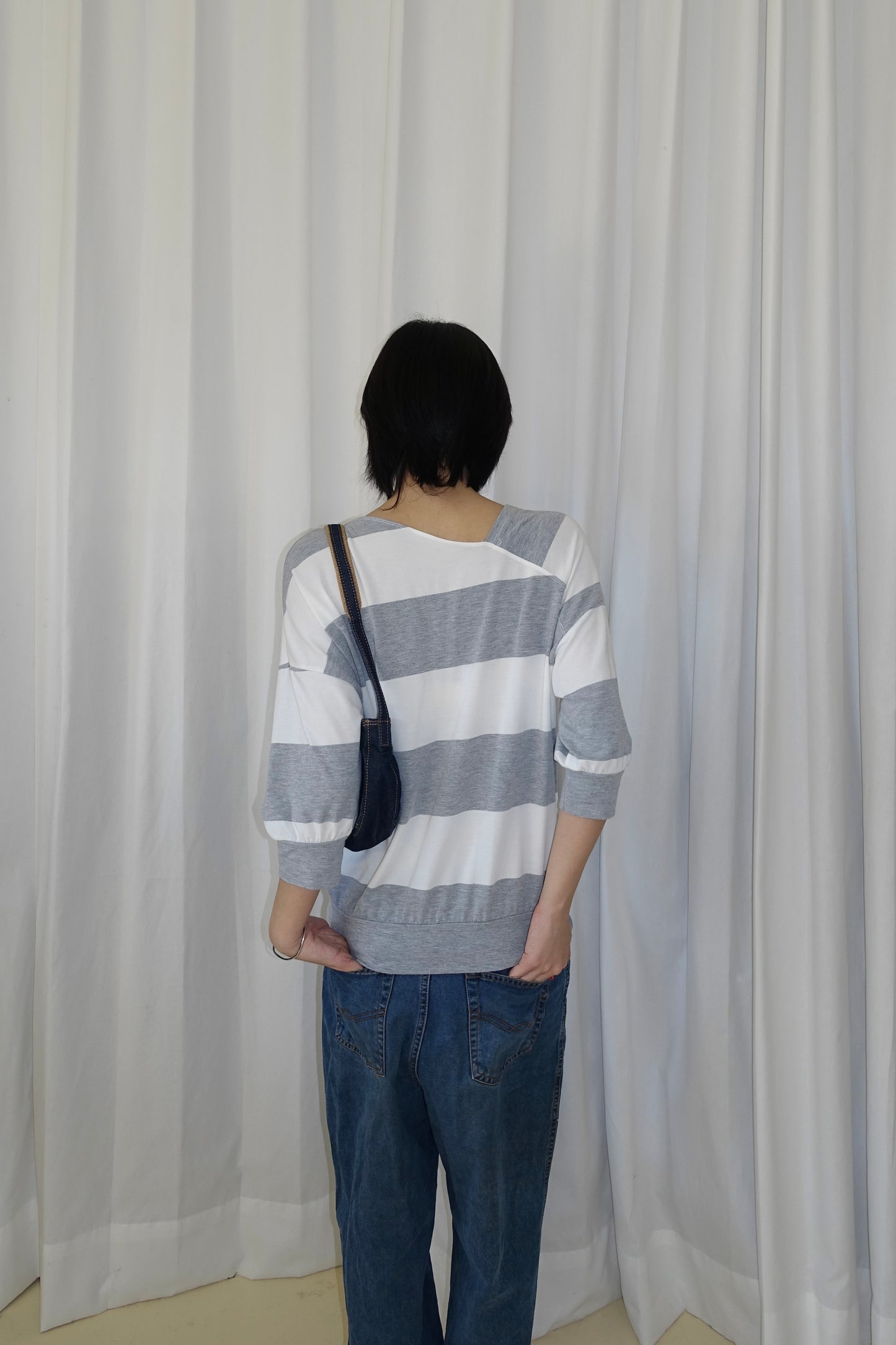 Asymmetrical stripe 3/4 sleeve top