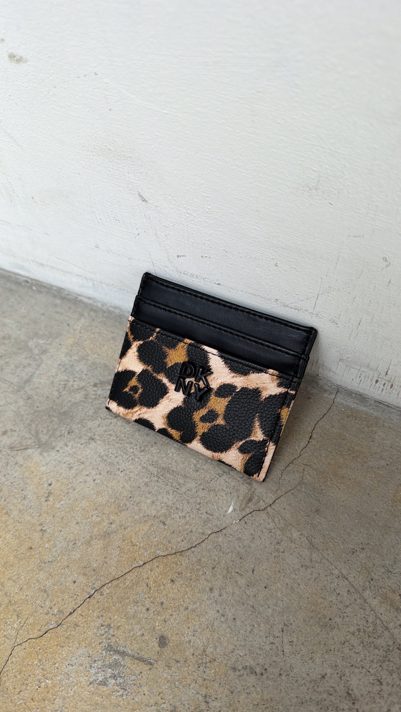 DKNY Leopard Print Card Holder 豹紋卡夾