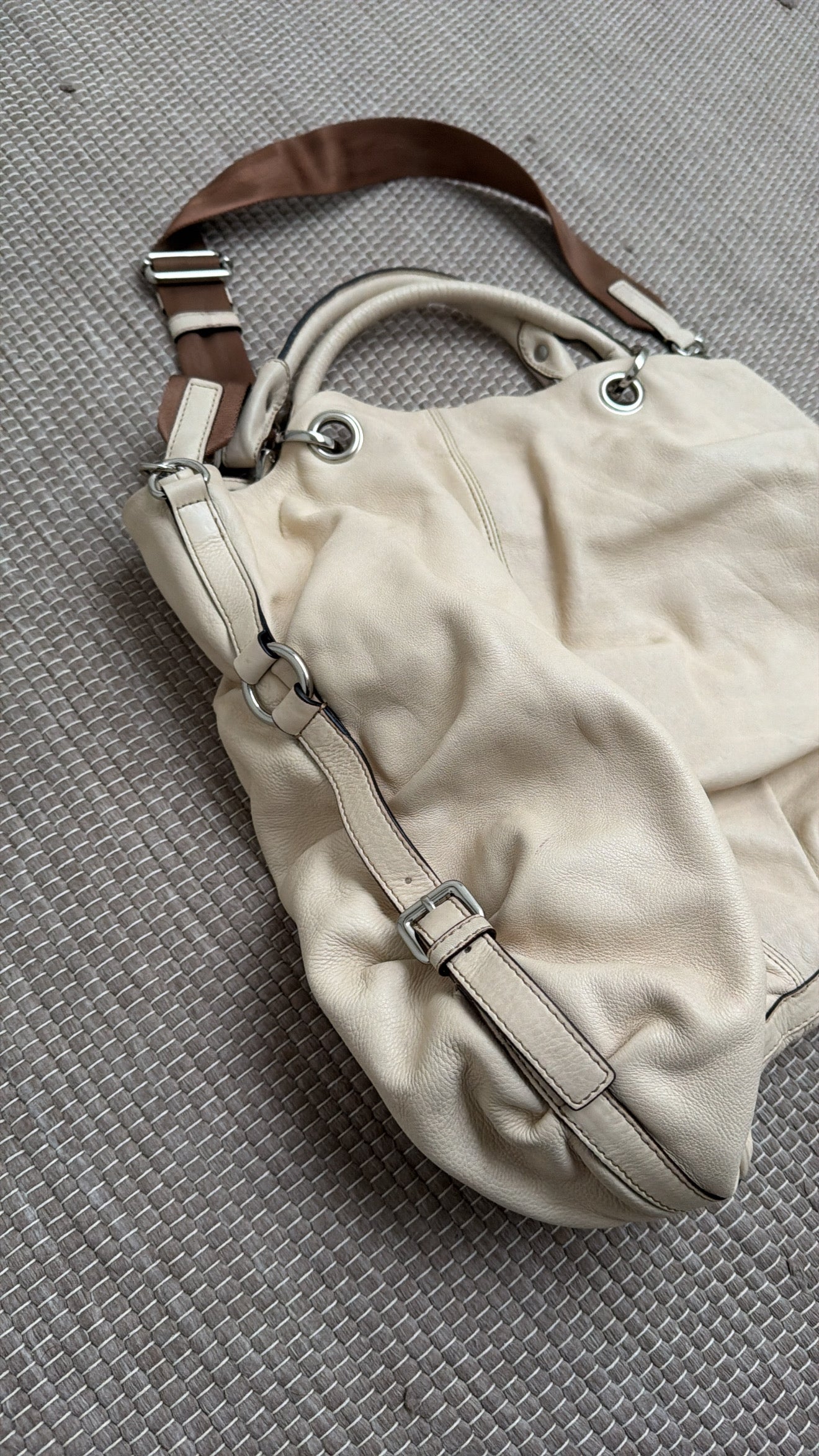 White leather oversized shoulder bag