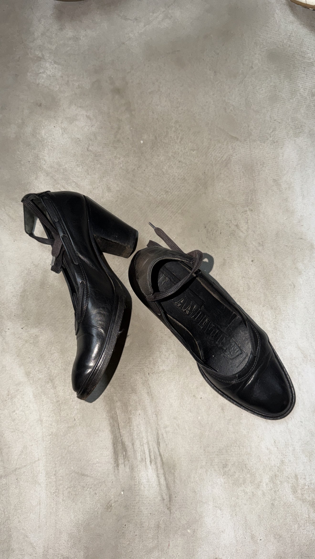 A.F. VANDEVORST Lace-Up Pumps