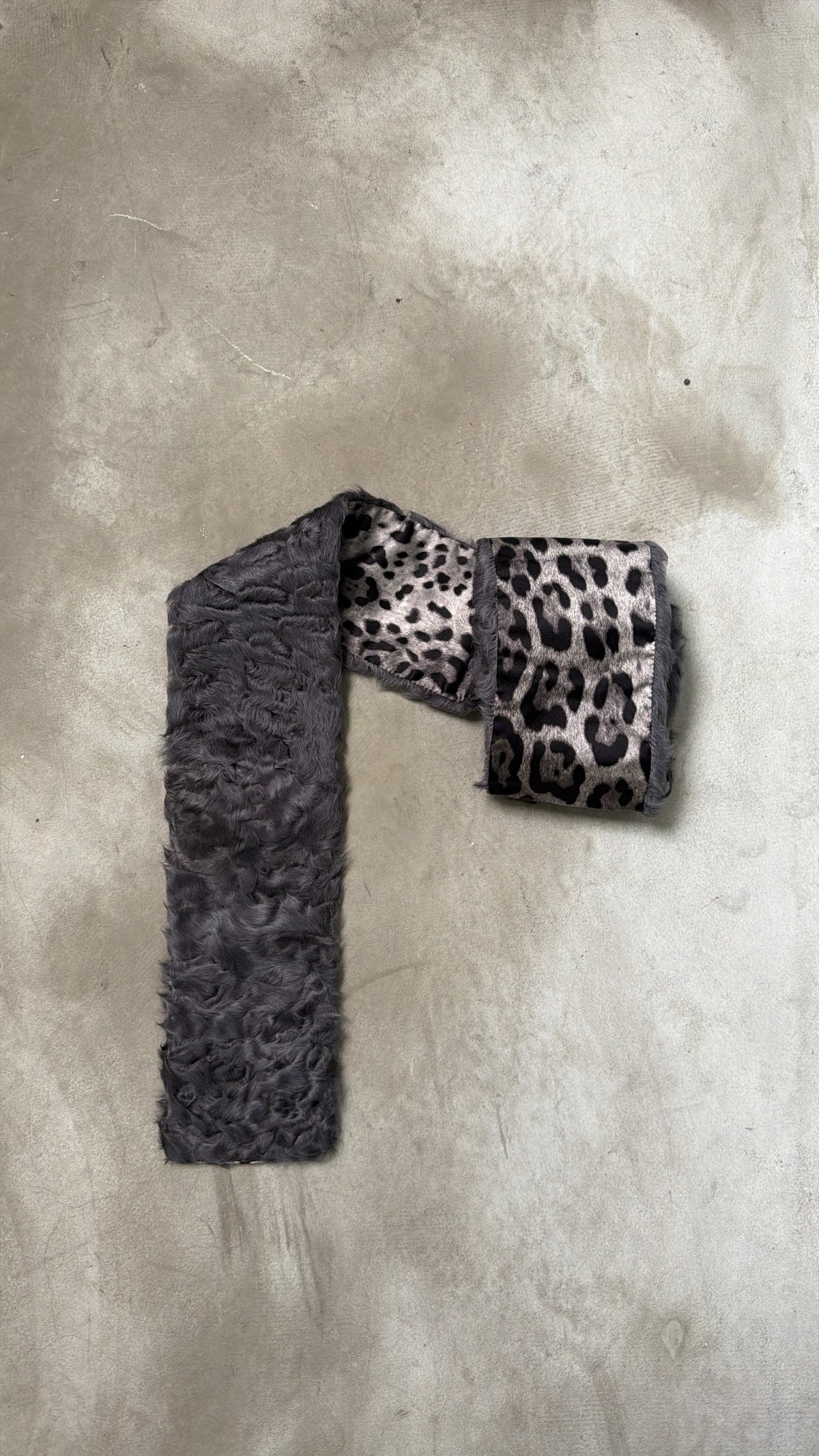 Dolce & Gabbana Leopard Print Scarf