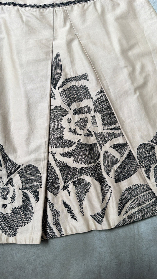 Vintage Floral Embroidered Skirt