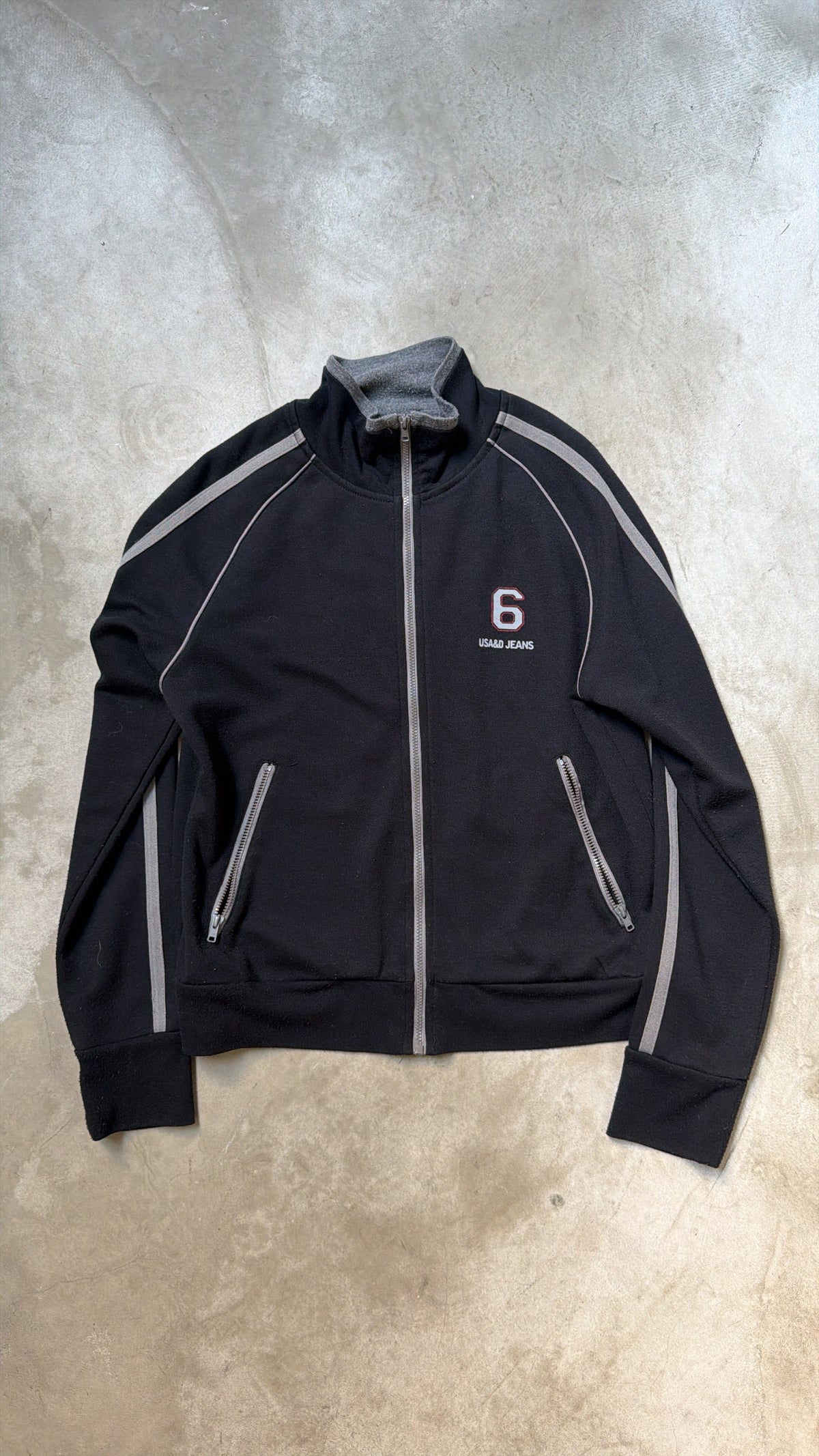 USA 6 Zip-Up Jacket