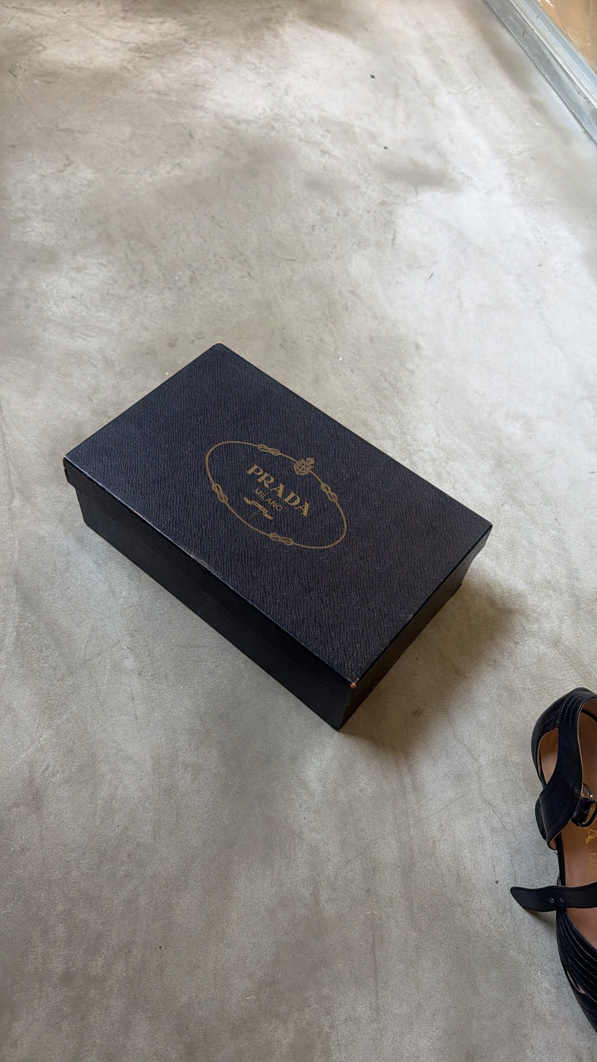 PRADA Black Pumps