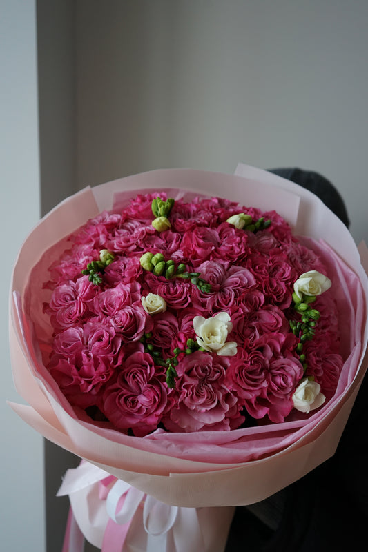 Franch brand low-rise flared jeans