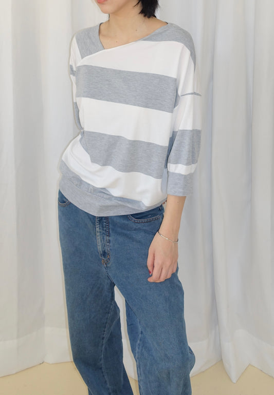 Asymmetrical stripe 3/4 sleeve top