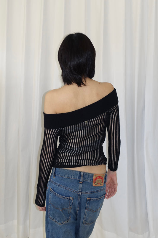 GUESS fited sheer off-shoulder top