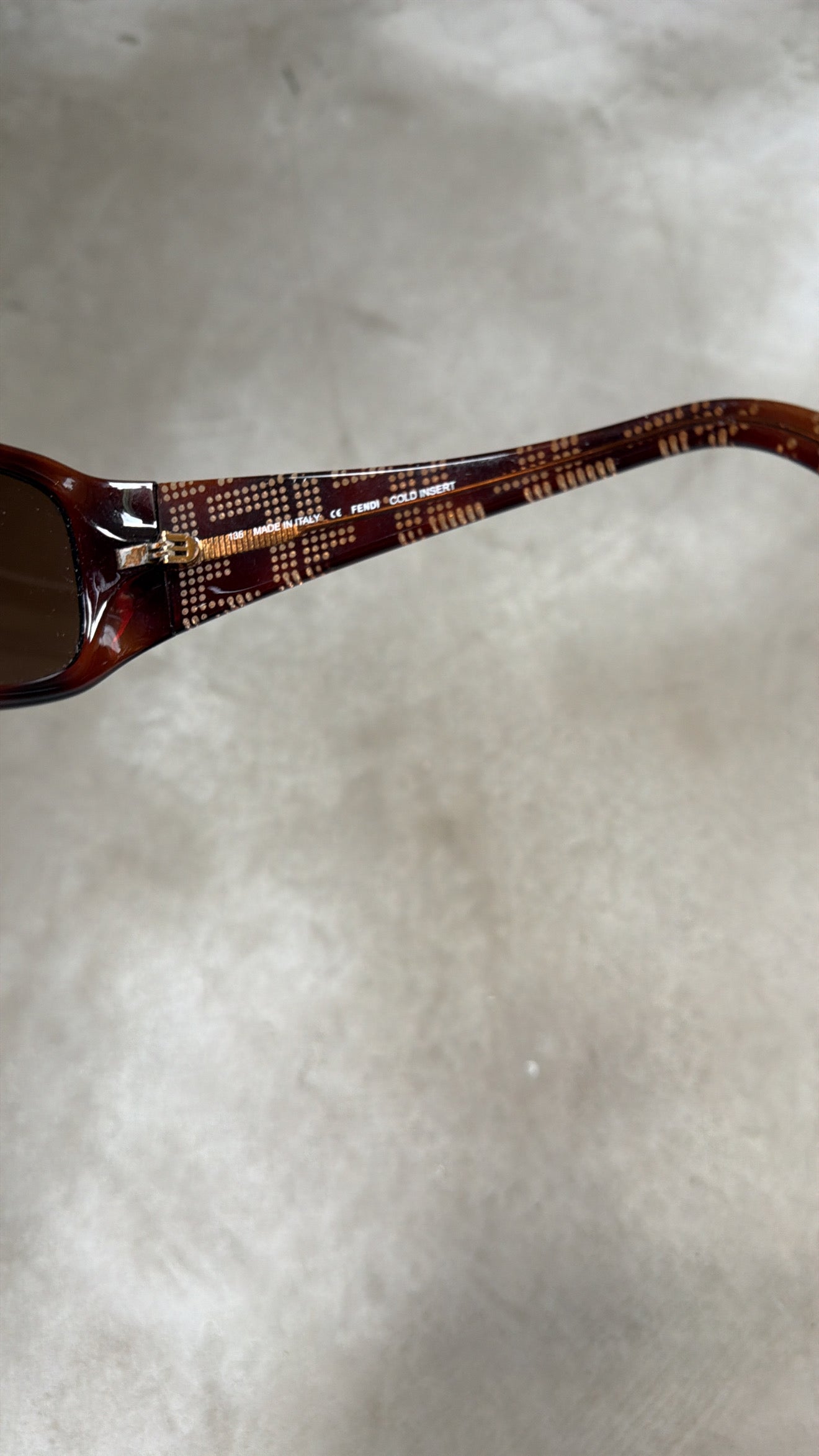 FENDI logo sunglasses