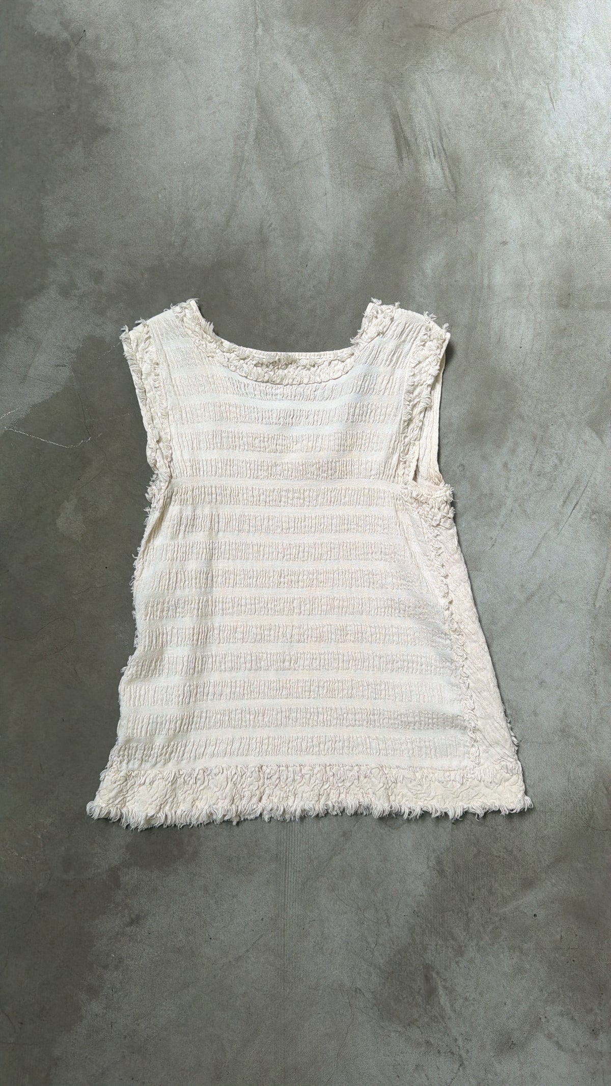 ISSEY MIYAKE me Textured Sleeveless Top