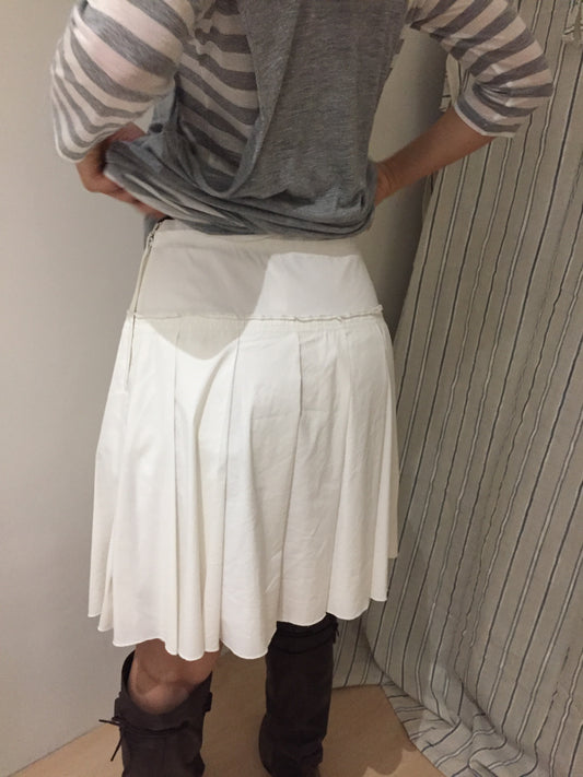 BCBG White Skirt